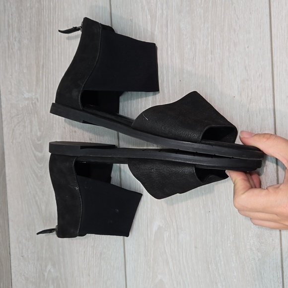 Eileen Fisher Women Ankle Sandals Back Zip shoes sz 6 - Picture 8 of 10
